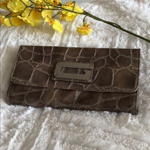 GUESS by Marciano gray snakeskin wallet 🐍